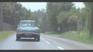 preview picture of video 'Beautiful Citroen DS23 on hire in Vanzay, France'