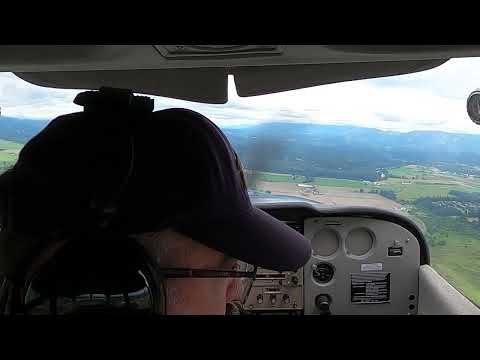Arlington WA Airport Traffic Pattern full stop Cessna 172