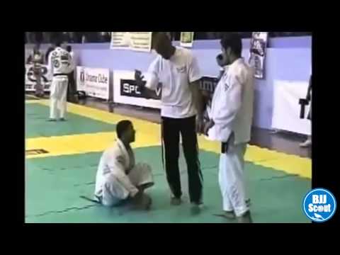 BJJ Scout: Investigations into the Double Guard Pull Trend (Click Captions for Text)