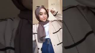 Download lagu intan Hasanah comel mp3 Download lagu intan Hasanah comel mp3