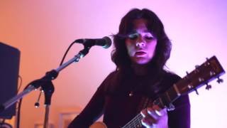 Tiny Ruins - She'll Be Coming Round