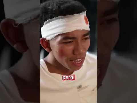 Arik had an accident because of Saputra, Saputra apologizes #drama #dramaparody #shortfilm #mikael