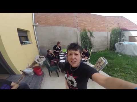 download lagu mp3 mp4 Adictes, download lagu Adictes gratis, unduh video klip Adictes