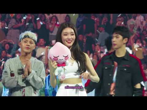 180812 KCON LA day 2 ending