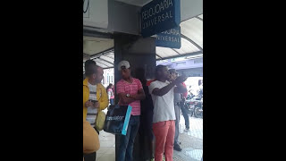 Homem negro é abordado por PM sobre tênis que tinha comprado