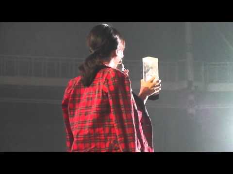 131114 F(x) Luna at Melon Music Award