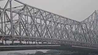 preview picture of video 'howrah bridge nice view'