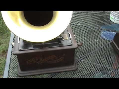 Edison Standard Phonograph Model B With 2 & 4 Minute Gearing - Plays Great