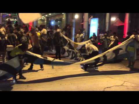 "Pídeme la luna (1/2) - Vltra Svr" Barra: Vltra Svr &bull; Club: Comunicaciones