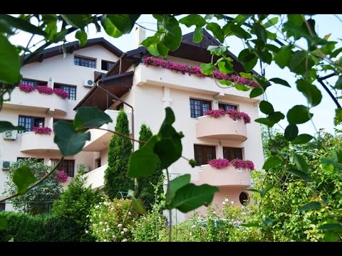 Cazare in Suceava - Drumul catre pensiunea Villa Alice ****