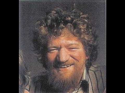 Luke Kelly-Schooldays Over-Lyrics