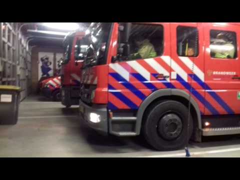 opkomst en uitruk van brandweer krommenie naar woningbrand dorpstraat 992 assendelft