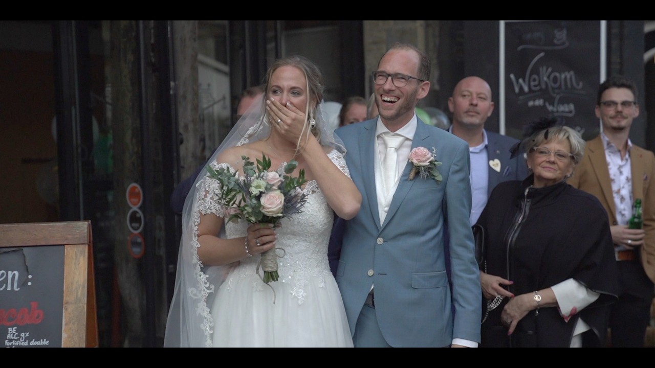 Klik om video te laden en af te spelen