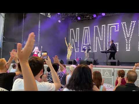 Nancys Rubias • Me Encanta • Madrid (Noches del Botánico) 16 - 7 - 2021