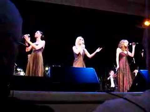 Three Graces sing "I Wish" at Town Hall