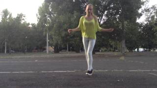 Cutting Shapes by Nikolanna to Oliver Heldens - Bunnydance