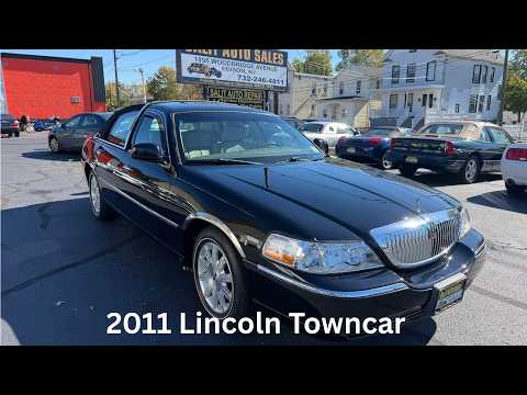 2011 Lincoln Town Car (CC-2120392) for sale in Edison, New Jersey