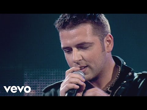 Westlife - Flying Without Wings (Live From M.E.N. Arena)