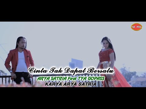 Arya Satria Feat. Tya Gopass - Cinta Tak Dapat Bersatu | Dangdut (Official Music Video)