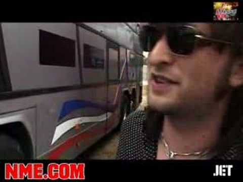 NME Video: Jet @ V festival 2007