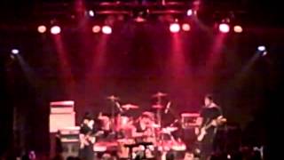 Screaming Females - Leave It All Up To Me (Live)