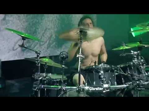 Gojira - Toxic Garbage Island (Live at Vieilles Charrues Festival 2010)