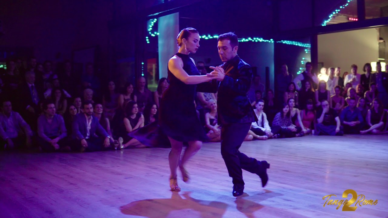 Lucas Galera y Maria Victoria Fuentes - Gallo Ciego