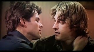 Download lagu 24 Dias - Filme Gay Legendado “Um quarto, dois homens e um resultado que mudaria tudo!” mp3