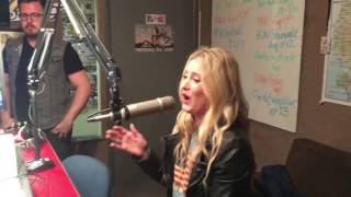 Stephanie Quayle Performs New Song "Selfish"