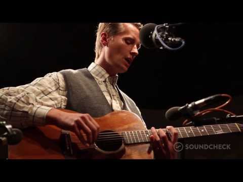 Tom Brosseau: 'Love High John The Conqueror Root,' Live On Soundcheck