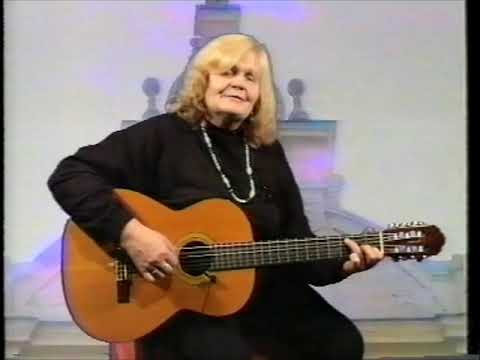 Austra Pumpure „Mīlestība divreiz neatnāk”