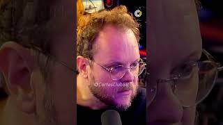 VINHETEIRO FALA QUE ACADEMINA É NOJENTA #shorts