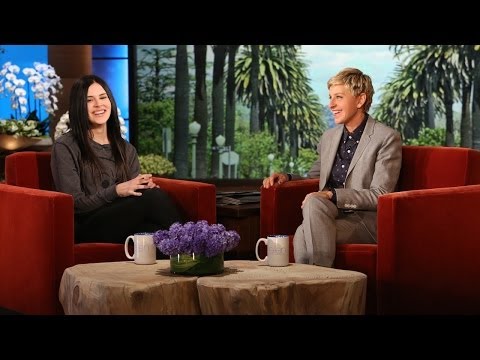 多言語のギベリッシュガール (The Multilingual Gibberish Girl)