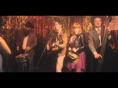 Leigh Nash - "Doing It Wrong" (Official Music Video)