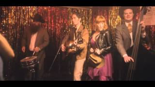 Leigh Nash - &quot;Doing It Wrong&quot; (Official Music Video)