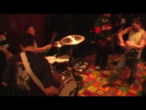 [hate5six] Cold World - December 27, 2009 Video