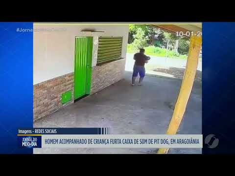 Homem acompanhando de uma criança furta caixa de som em Aragoiânia