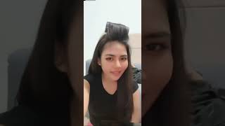 Download lagu The back is really smooth. mp3