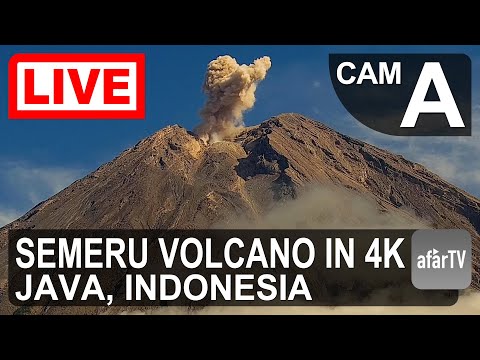 Semeru volcano live cam