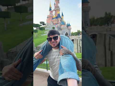 Karen le cumplió la promesa a Yolo: ¡lo llevó a Disneyland! 🎉🏰 #shorts #yoloaventuras