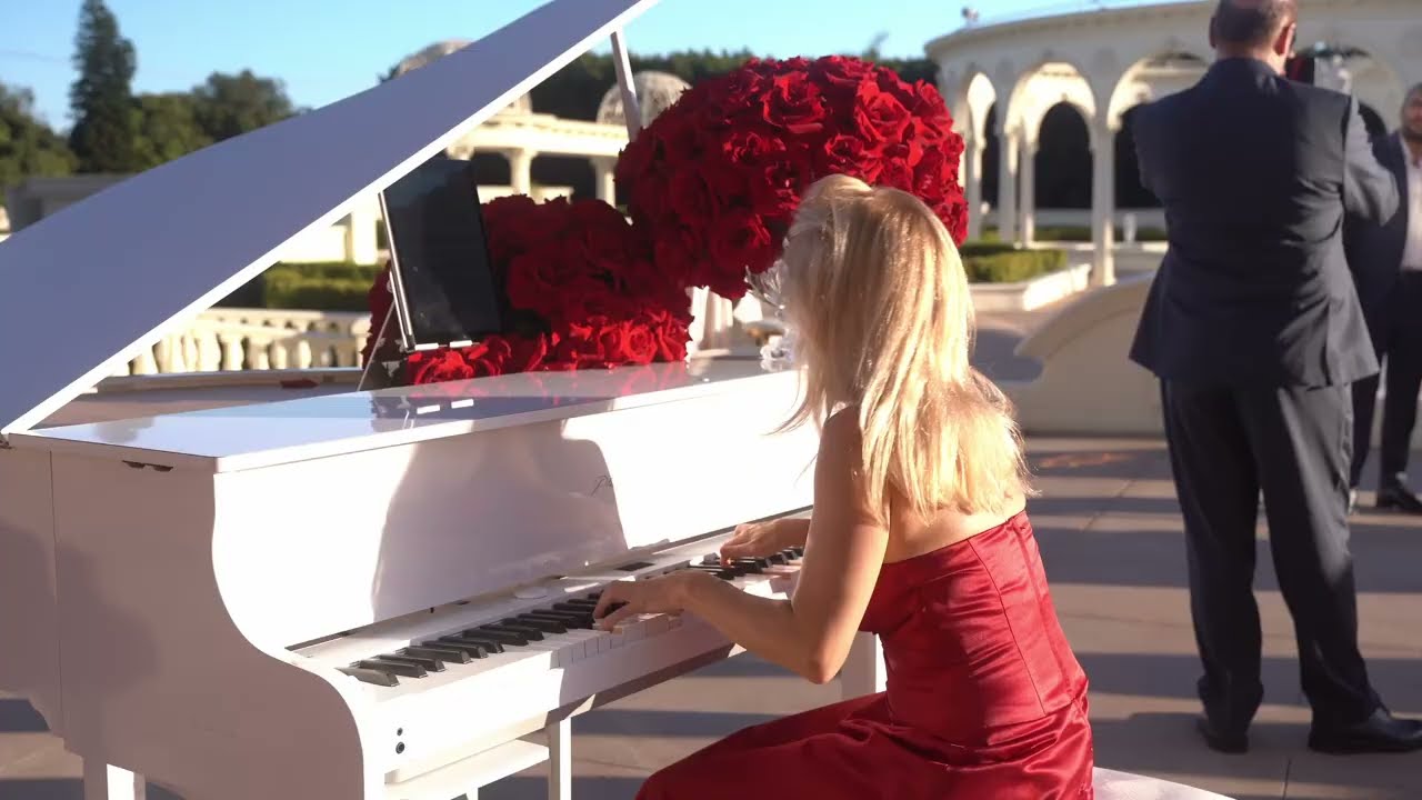 Promotional video thumbnail 3 for Platinum Pianist