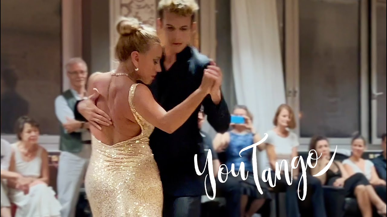 Martha Giorgi & Daniel Arroyo Miranda - Pobre Buzon