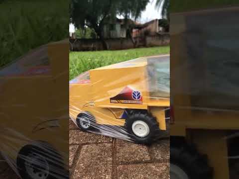 VENDE-SE COLHEITADEIRA DE MADEIRA BRINQUEDO #explore #shorts #2023 #colheitadeira #roça #noticias