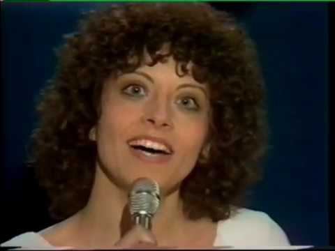 1975 France: Nicole Rieu - Et bonjour à toi l'artiste (4th at Eurovision Song Contest in Stockholm)