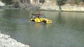 preview picture of video 'Deep Lempa river crossing Team El Salvador 4x4, Citala chalatenango'