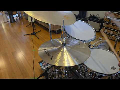 Cymbals - Istanbul Agop 15" Traditional Dark Hi Hats image 3