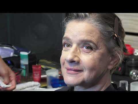 Clipe PAVAO MYSTERIOZO por Maria Rita Stumpf