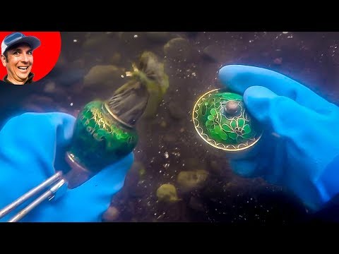 Found Urn Lost 6-Years Underwater while Scuba Diving for Lost Valuables! (Returned to Owner) Video