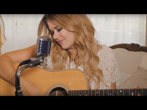 Ruthie Collins - Take Me Home, Country Roads (John Denver Cover)