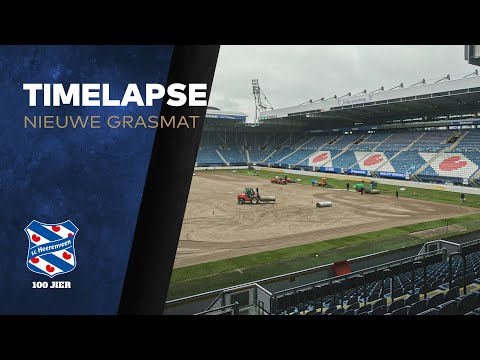 ⏱ Timelapse: nieuwe grasmat in Abe Lenstra stadion 🌱